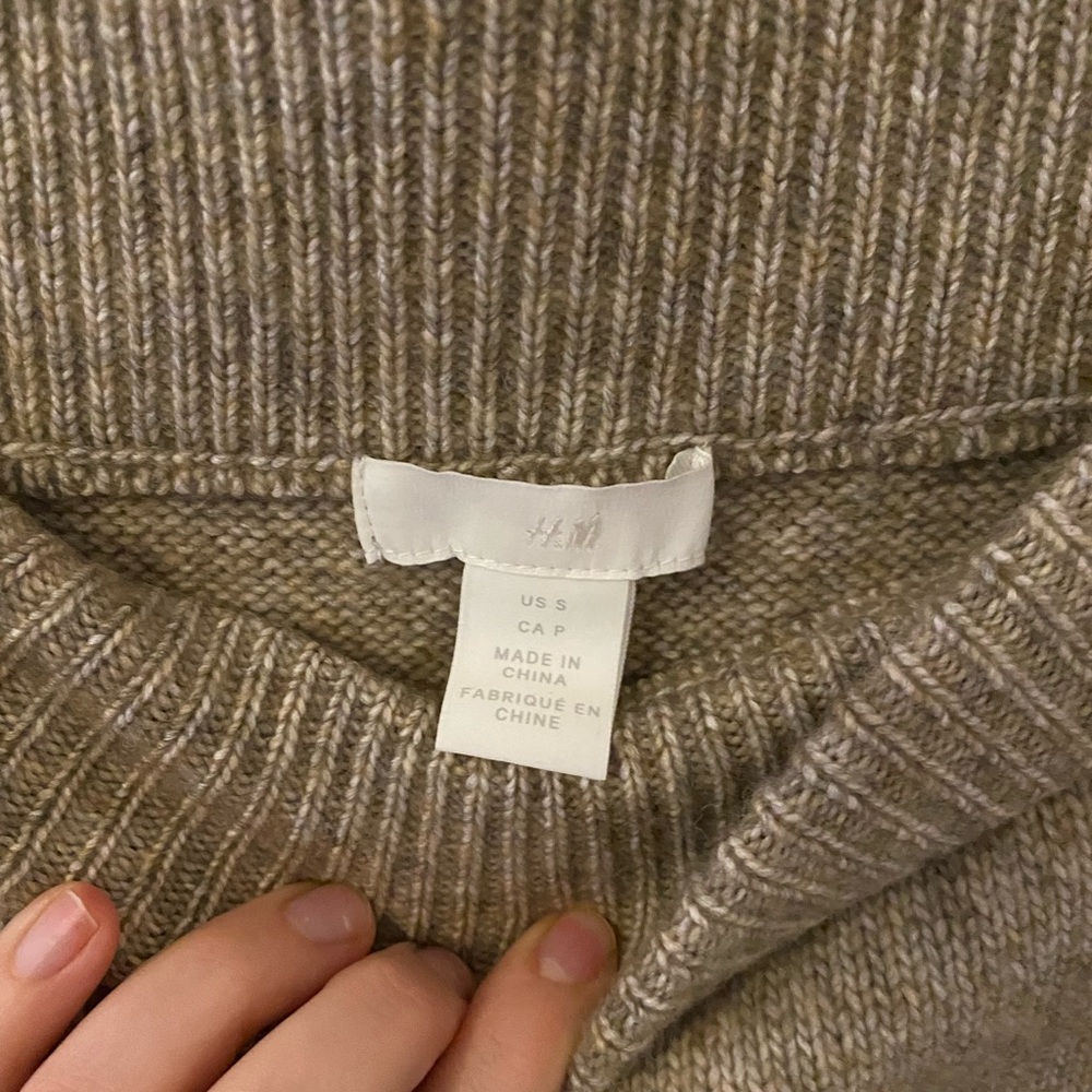 H&M sweater skirt